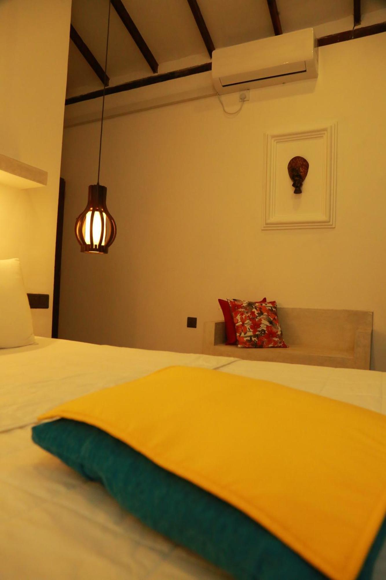 Midigama Holiday Inn Exterior foto