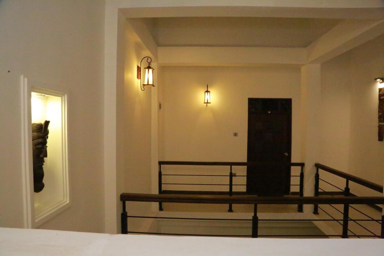 Midigama Holiday Inn Exterior foto